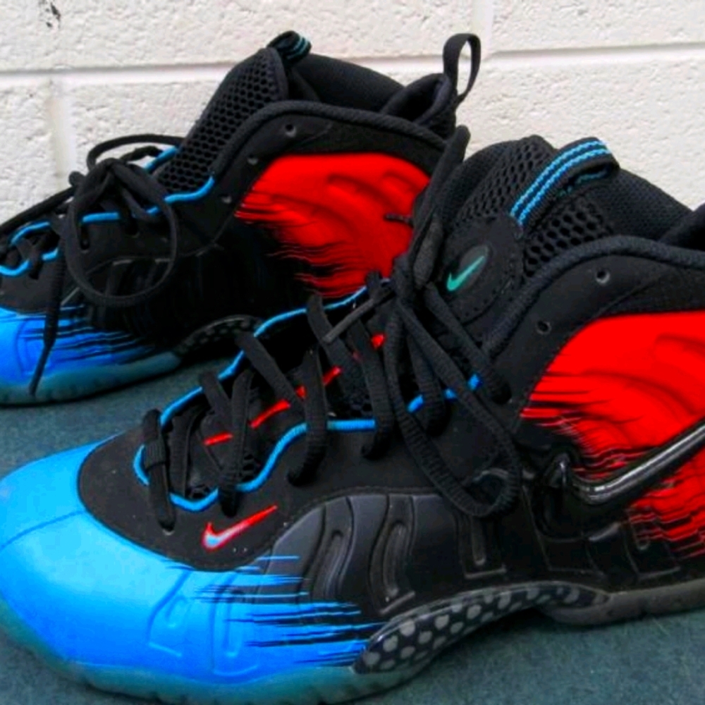Nike foam deposits
